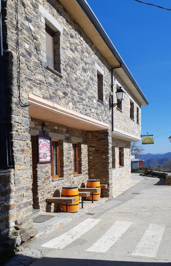 Albergue La Escuela La Laguna  Esterno foto